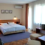 вила елфи 2*