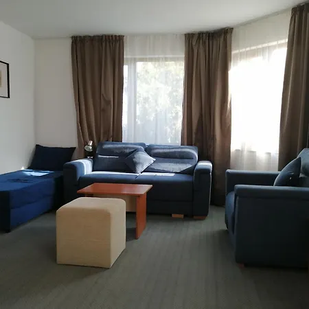 Elfi Guest house 2*